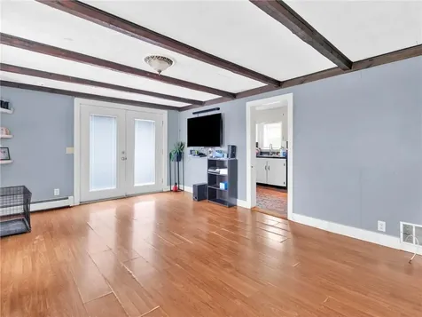 28 Youngs Avenue West Warwick RI 02893