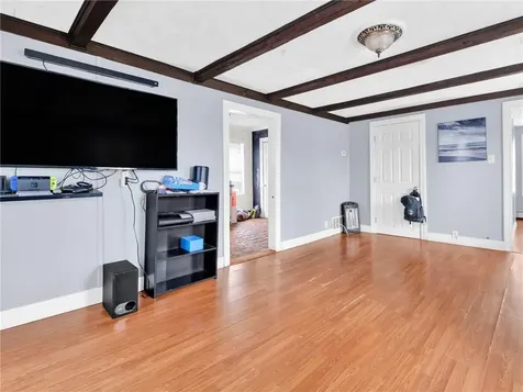 28 Youngs Avenue West Warwick RI 02893