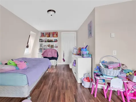 28 Youngs Avenue West Warwick RI 02893