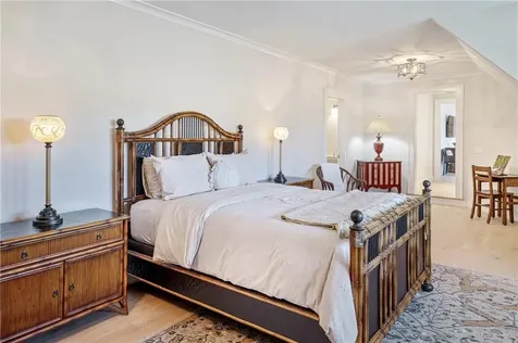 71 Cliff Drive Narragansett RI 02882
