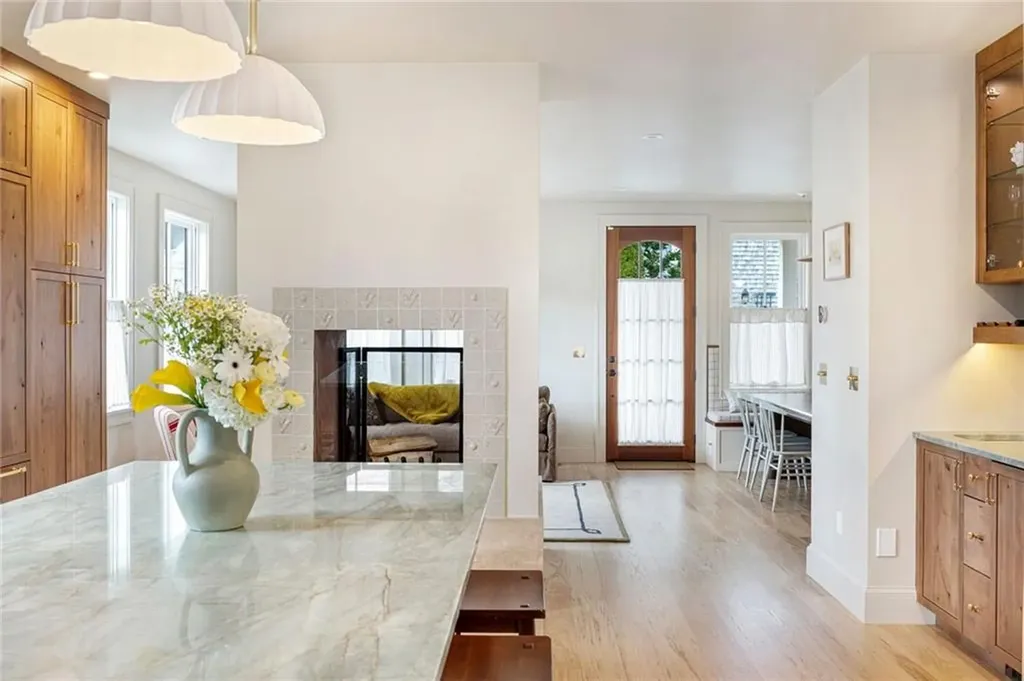 49 1/2 Third Street Newport RI 02840