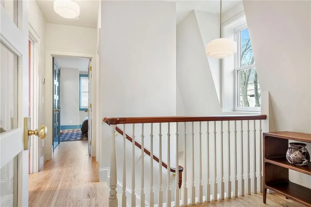 49 1/2 Third Street Newport RI 02840
