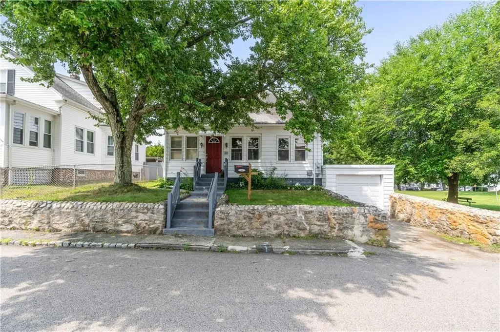 30 Greenville Avenue North Providence RI 02911