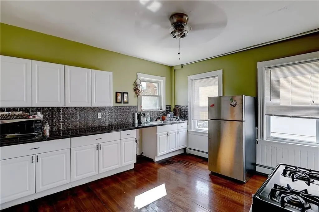476 Smith Street Providence RI 02908
