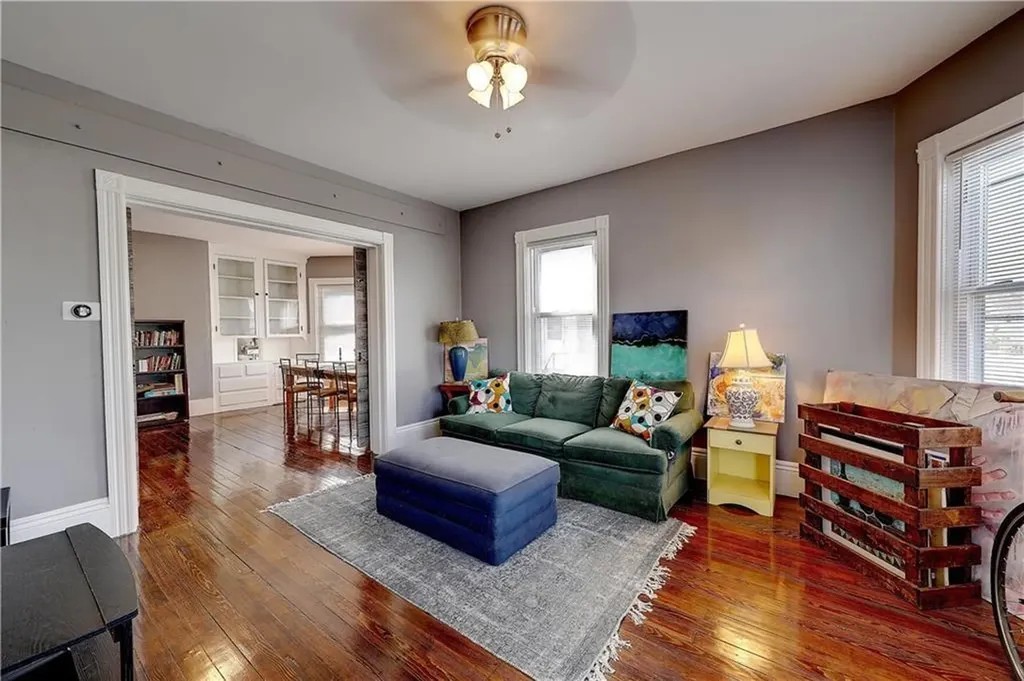 476 Smith Street Providence RI 02908