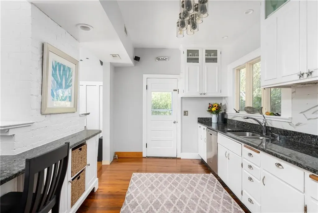 24 Rumstick Drive Barrington RI 02806