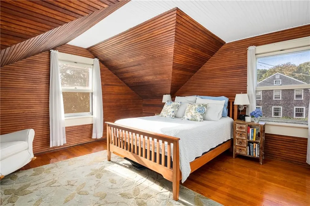 24 Rumstick Drive Barrington RI 02806