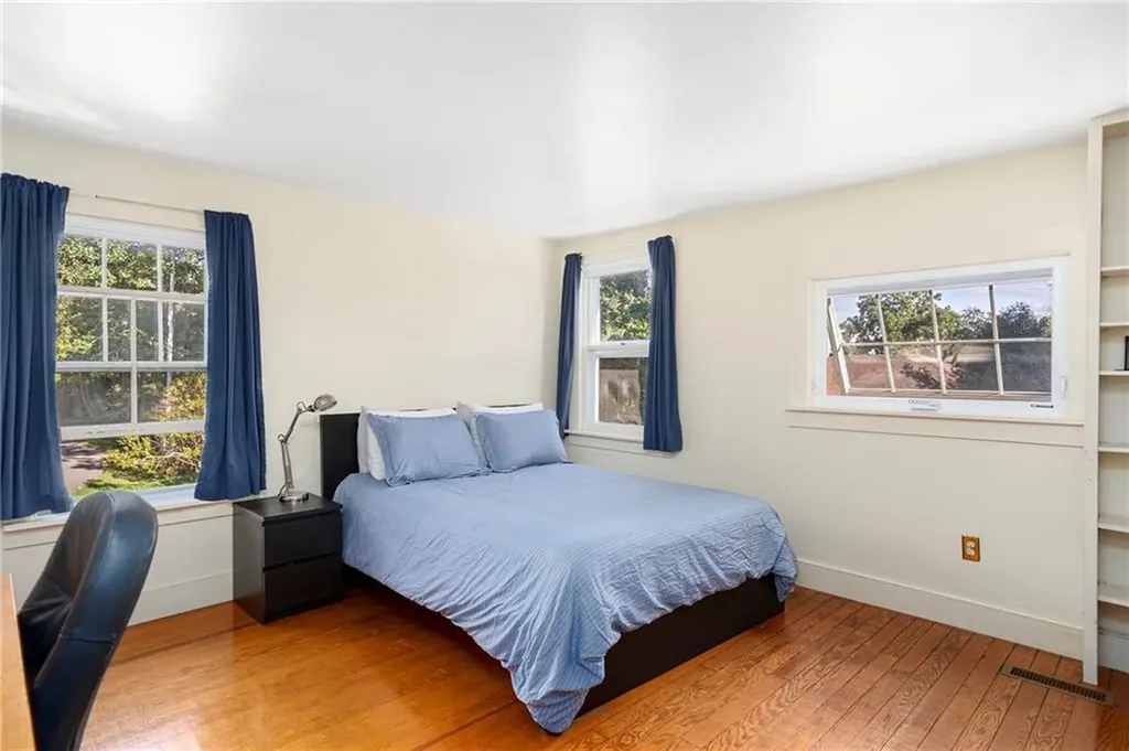 24 Rumstick Drive Barrington RI 02806
