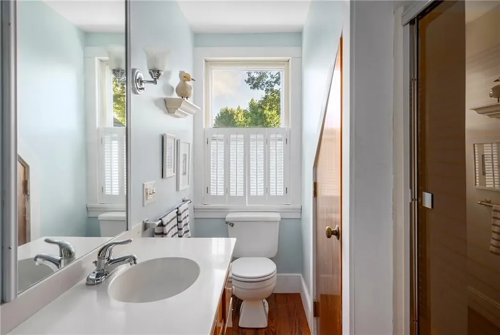 24 Rumstick Drive Barrington RI 02806
