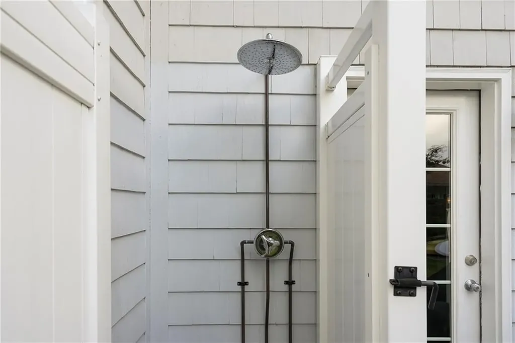 24 Rumstick Drive Barrington RI 02806