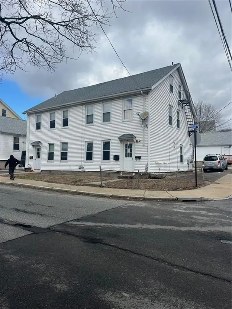 88 -98 Mill Street Cumberland RI 02864
