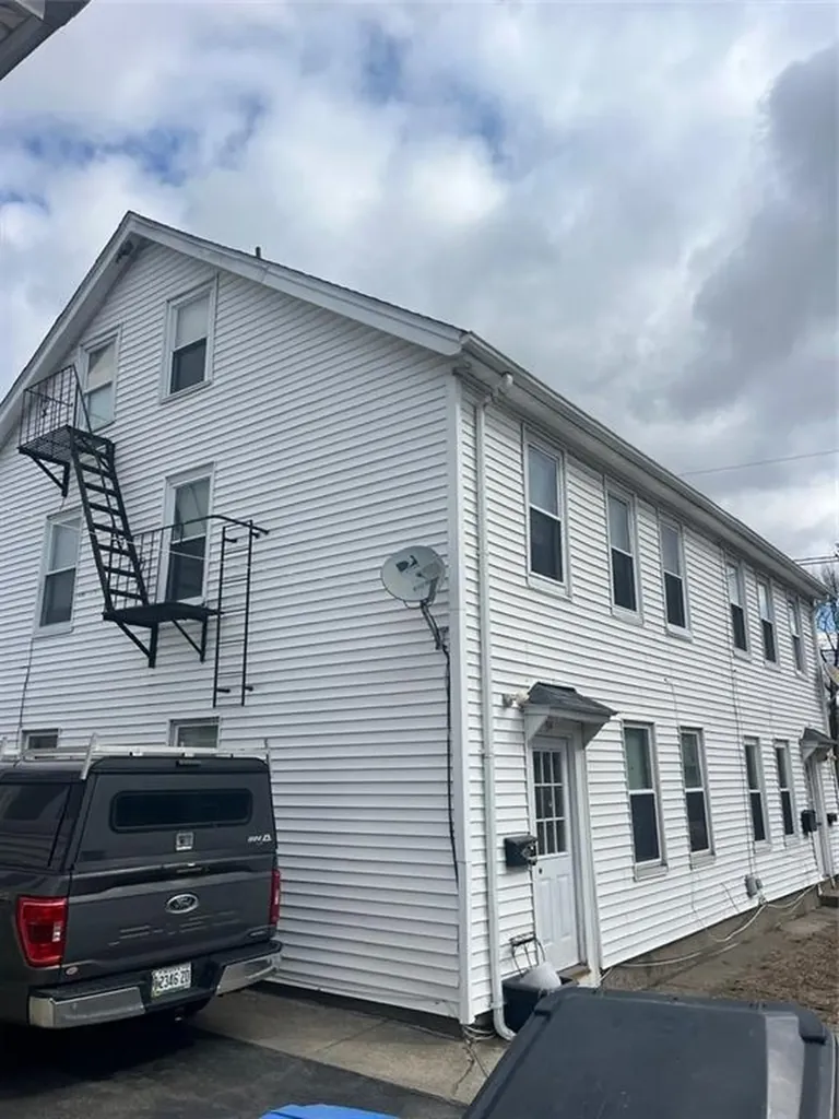88 -98 Mill Street Cumberland RI 02864