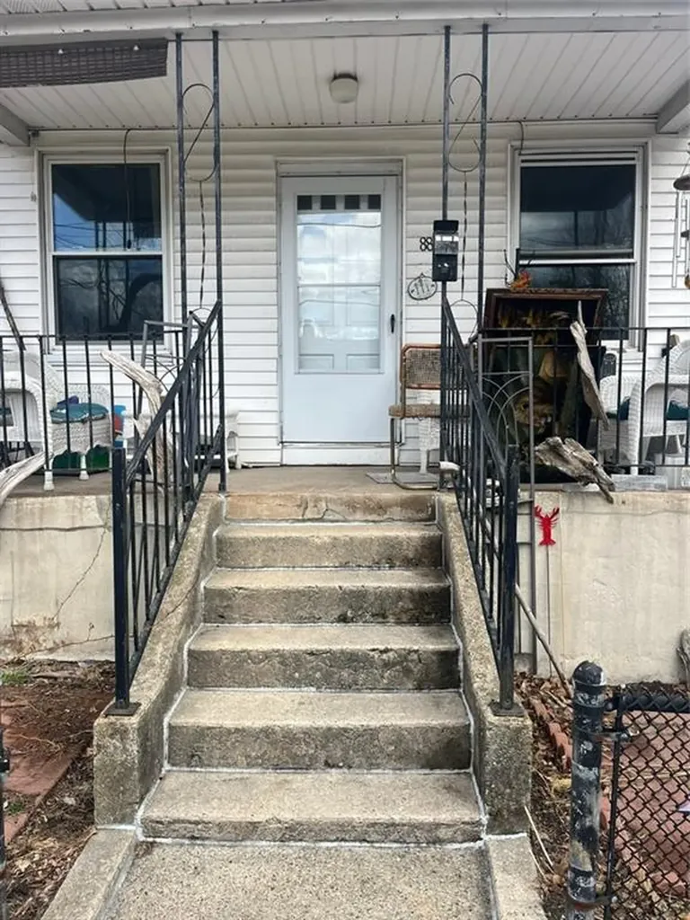 88 -98 Mill Street Cumberland RI 02864