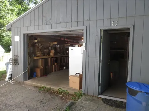 586 South County Trail Exeter RI 02822