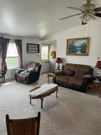 44 Castle Road Attleboro MA 02703