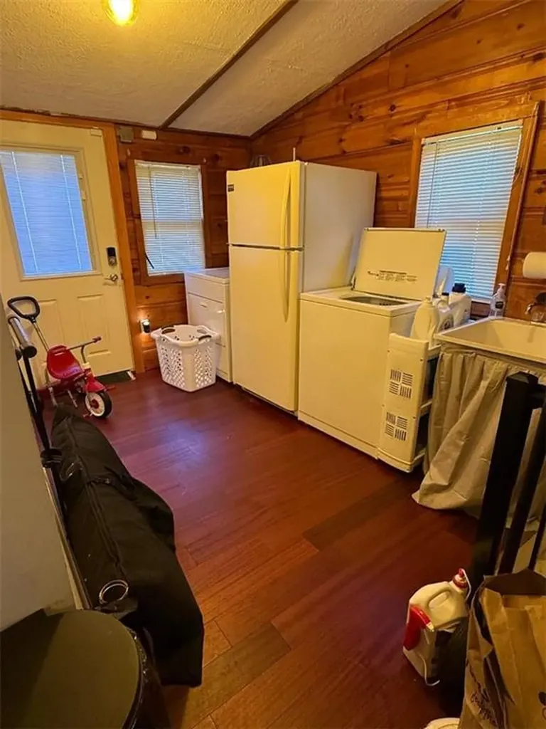 14 Lottie Drive East Providence RI 02915