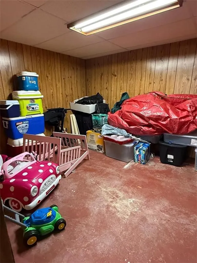 14 Lottie Drive East Providence RI 02915