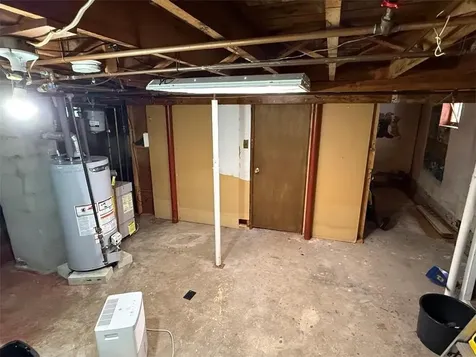 14 Lottie Drive East Providence RI 02915