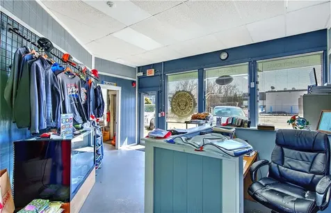 628 Metacom Avenue Warren RI 02885