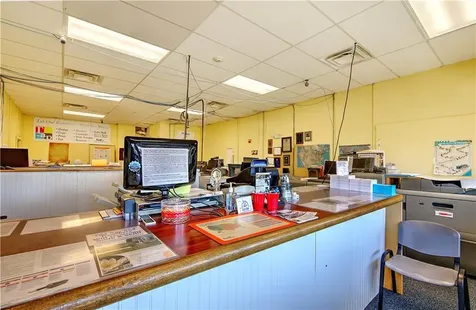628 Metacom Avenue Warren RI 02885