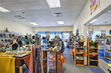 628 Metacom Avenue Warren RI 02885