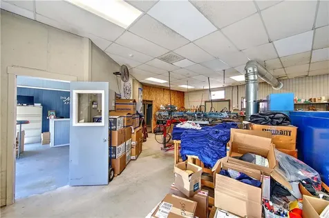 628 Metacom Avenue Warren RI 02885