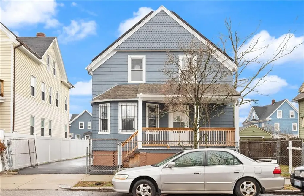 42 Corinth Street Providence RI 02907