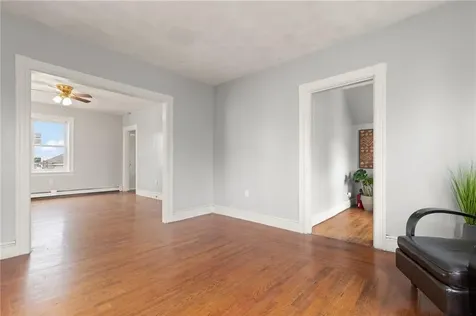 42 Corinth Street Providence RI 02907