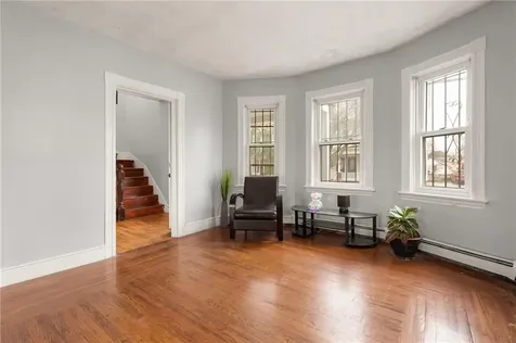 42 Corinth Street Providence RI 02907