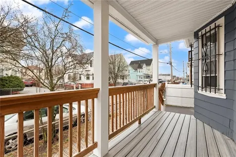 42 Corinth Street Providence RI 02907