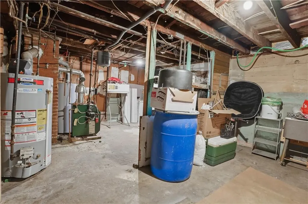 872 876 Lonsdale Avenue Central Falls RI 02863