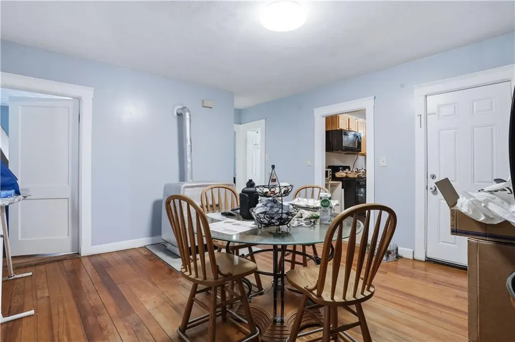 872 876 Lonsdale Avenue Central Falls RI 02863
