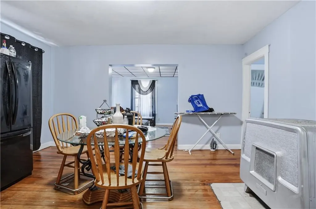 872 876 Lonsdale Avenue Central Falls RI 02863