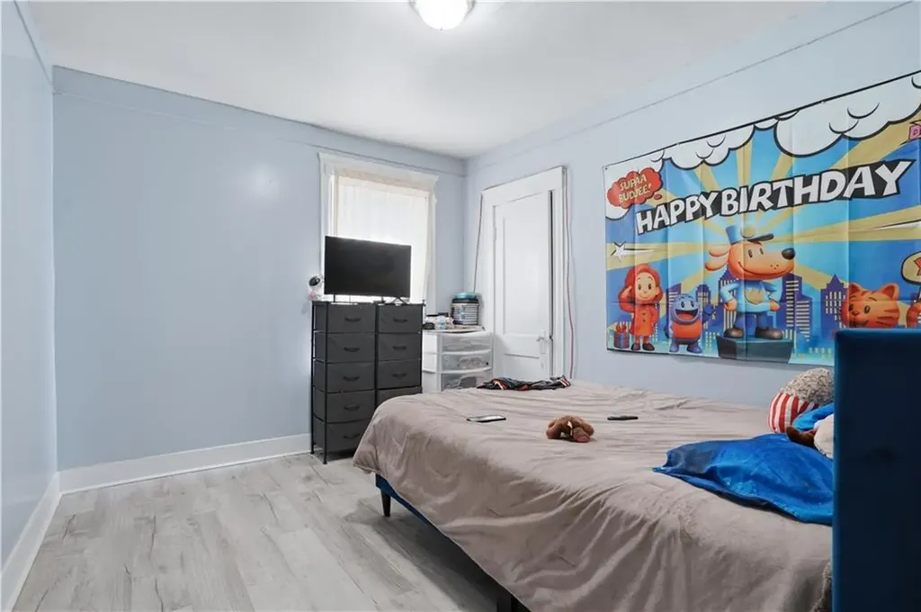 872 876 Lonsdale Avenue Central Falls RI 02863