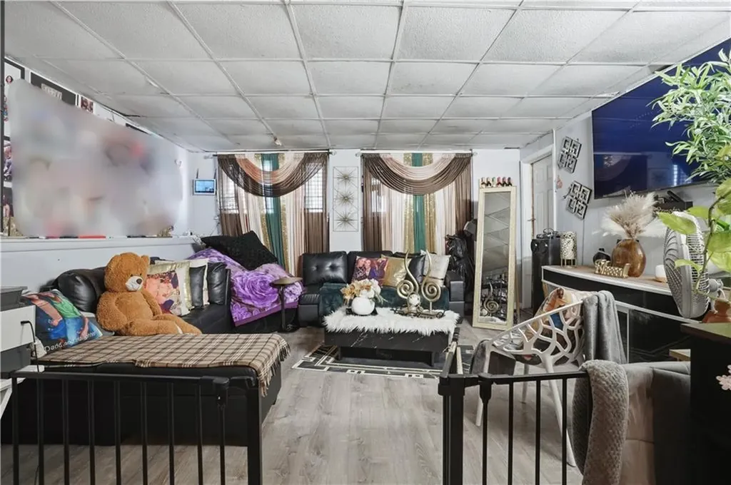 872 876 Lonsdale Avenue Central Falls RI 02863