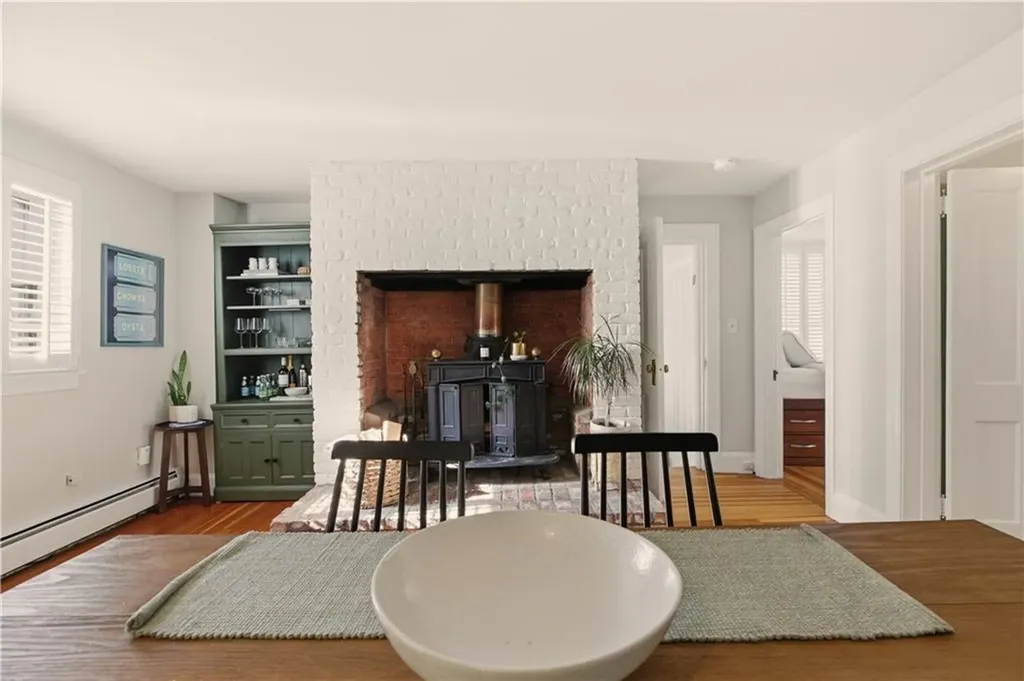 28 Kay Street Newport RI 02840