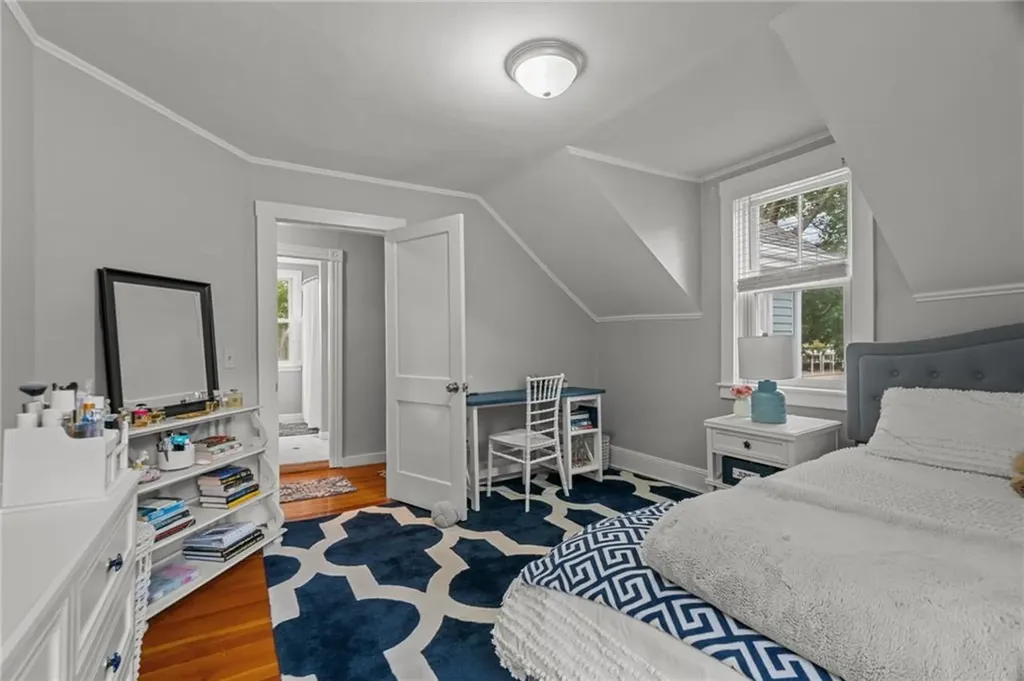 303 New Meadow Road Barrington RI 02806