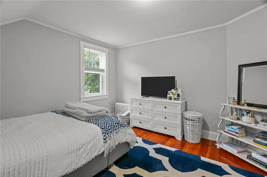 303 New Meadow Road Barrington RI 02806
