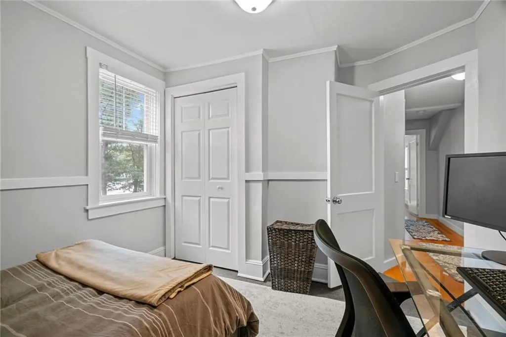 303 New Meadow Road Barrington RI 02806