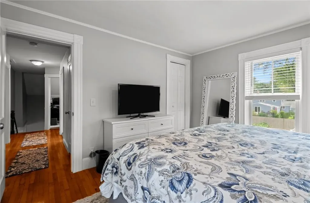 303 New Meadow Road Barrington RI 02806