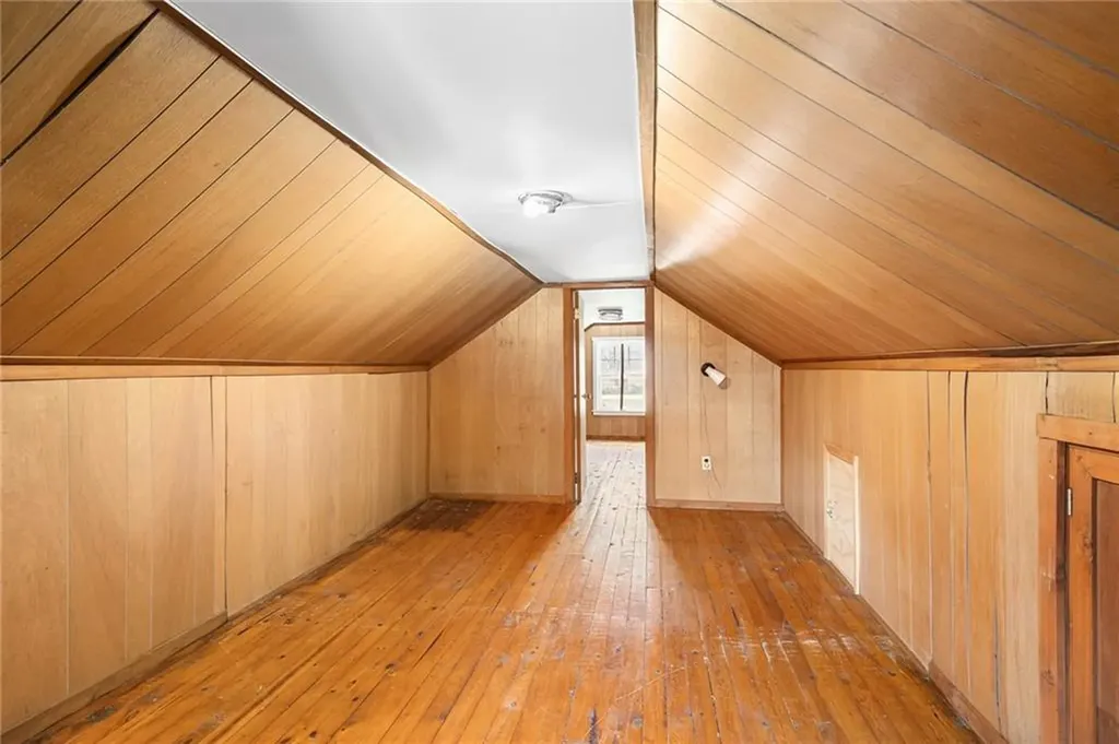 20 Maple Avenue Little Compton RI 02837