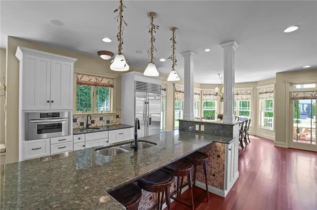 74 Bayberry Road Narragansett RI 02882