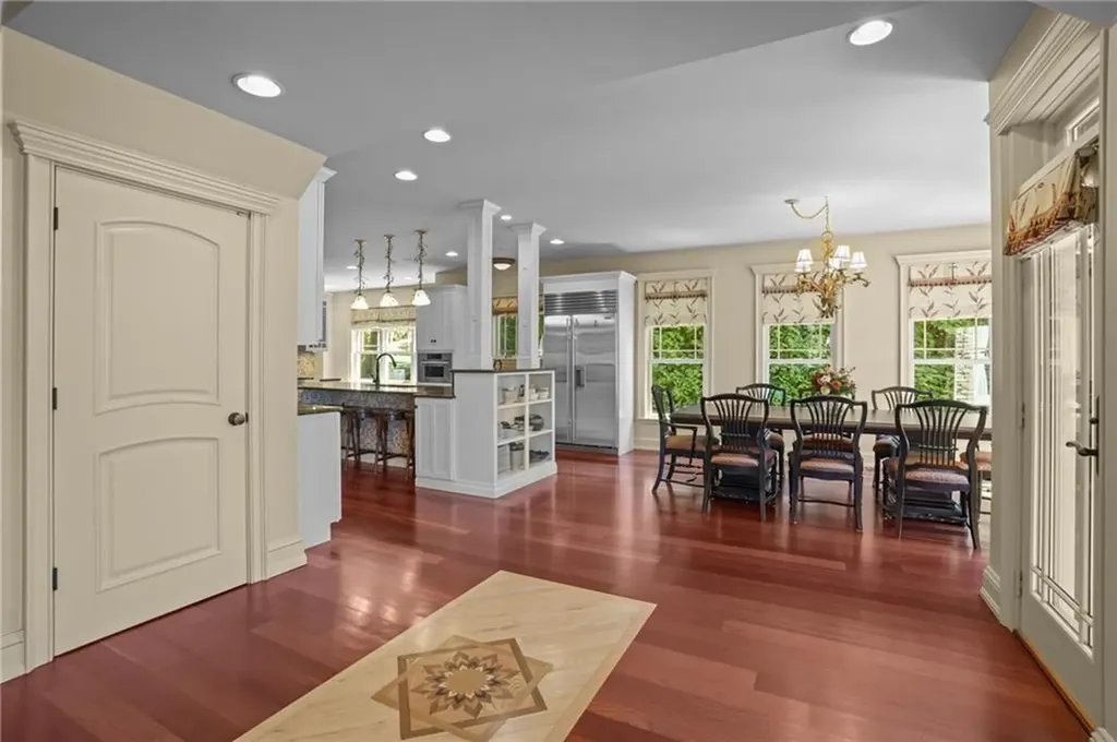 74 Bayberry Road Narragansett RI 02882