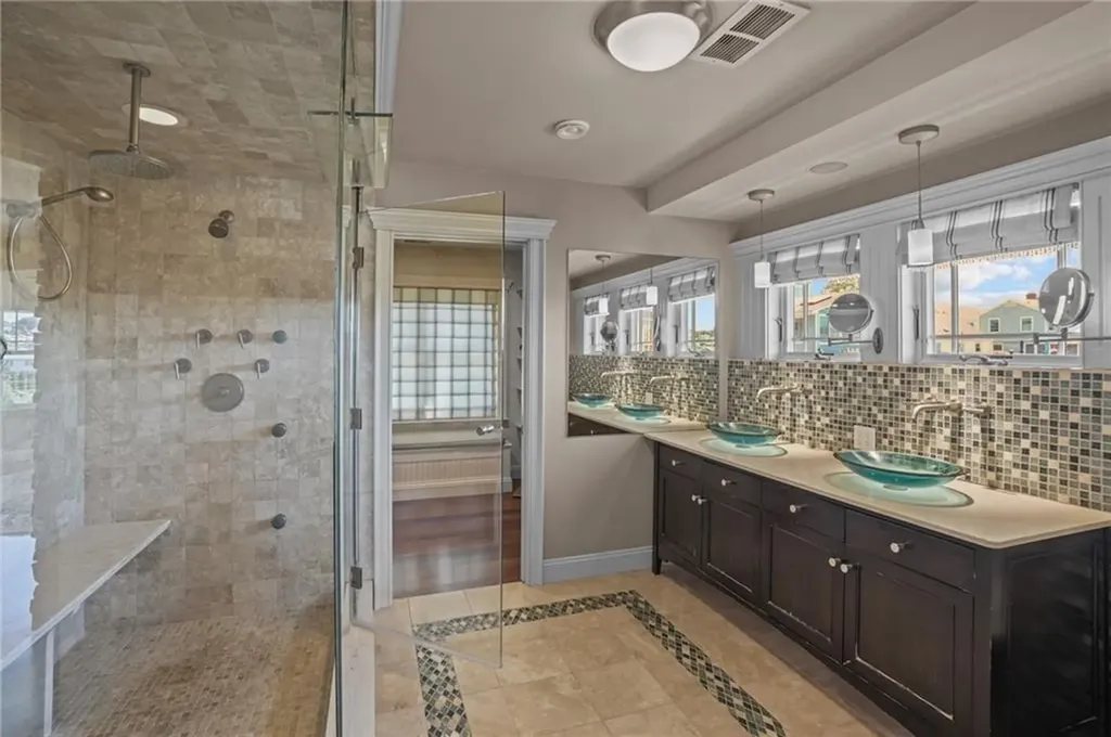 74 Bayberry Road Narragansett RI 02882