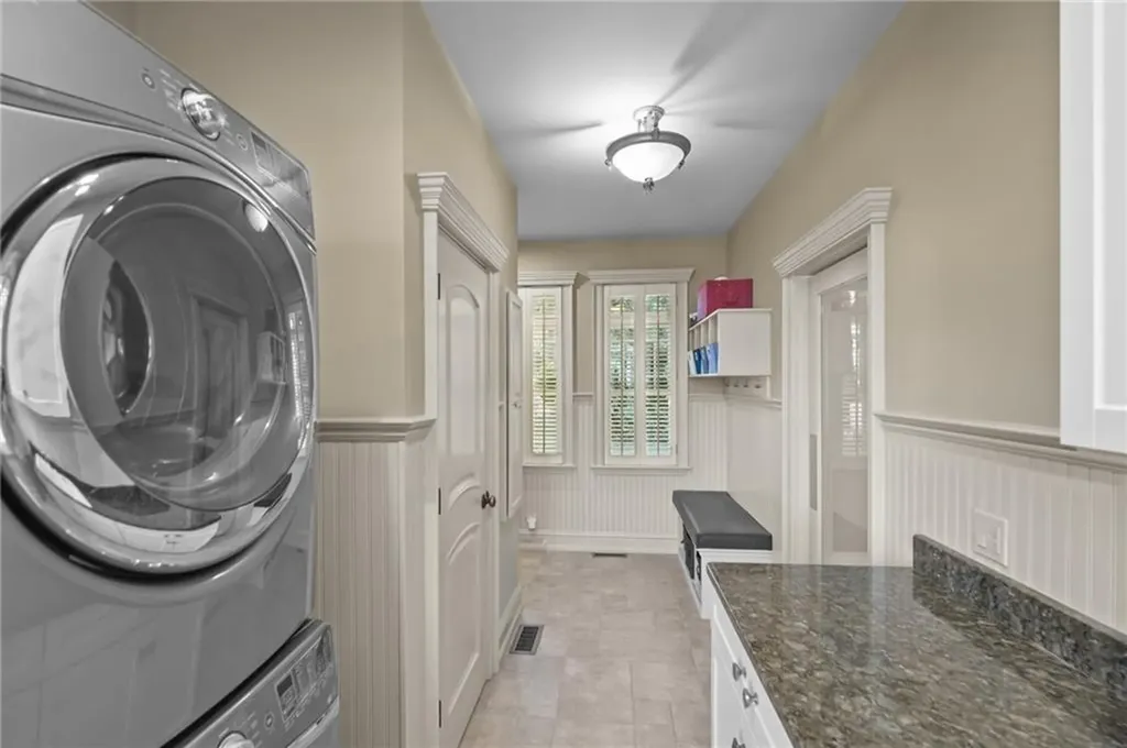 74 Bayberry Road Narragansett RI 02882