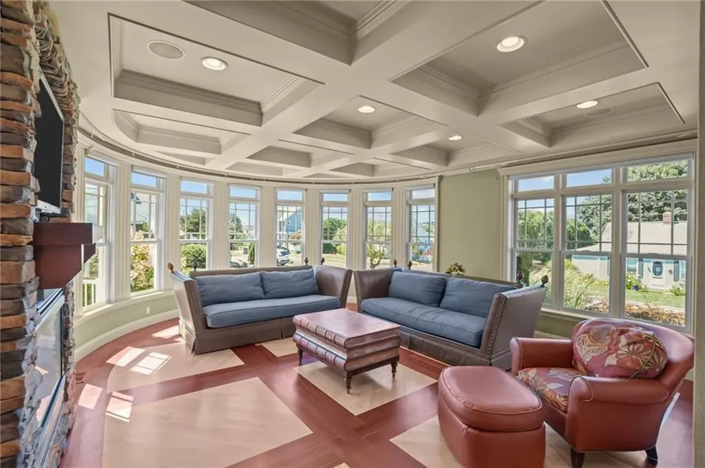 74 Bayberry Road Narragansett RI 02882