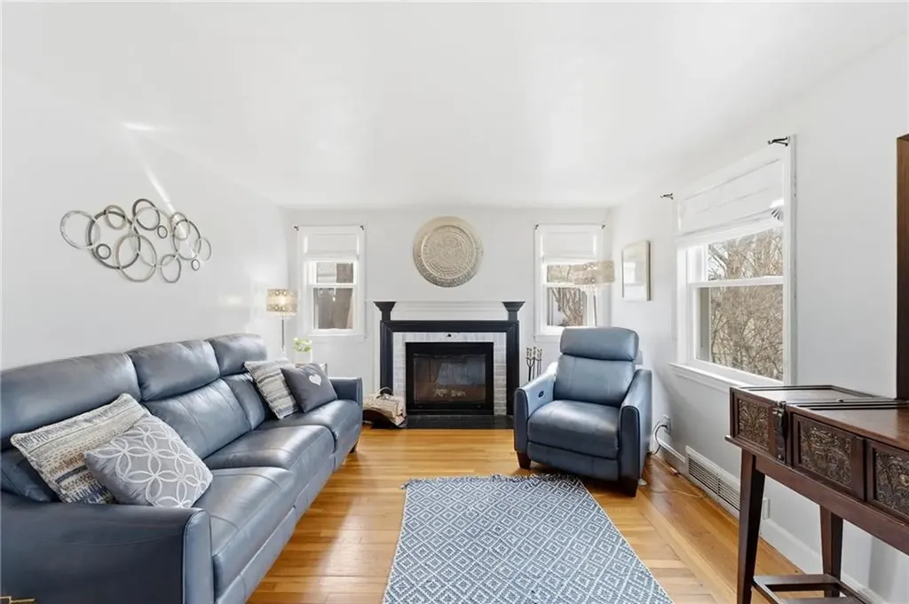 136 Missouri Drive Warwick RI 02886