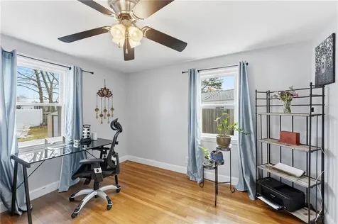 136 Missouri Drive Warwick RI 02886