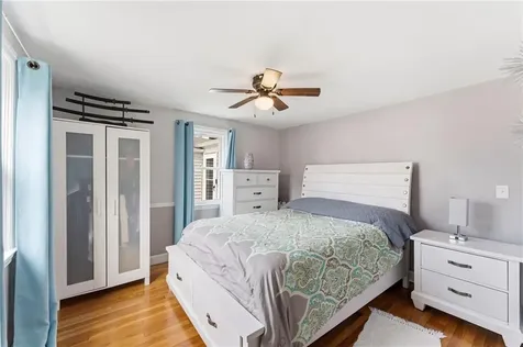 136 Missouri Drive Warwick RI 02886