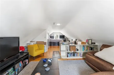 136 Missouri Drive Warwick RI 02886